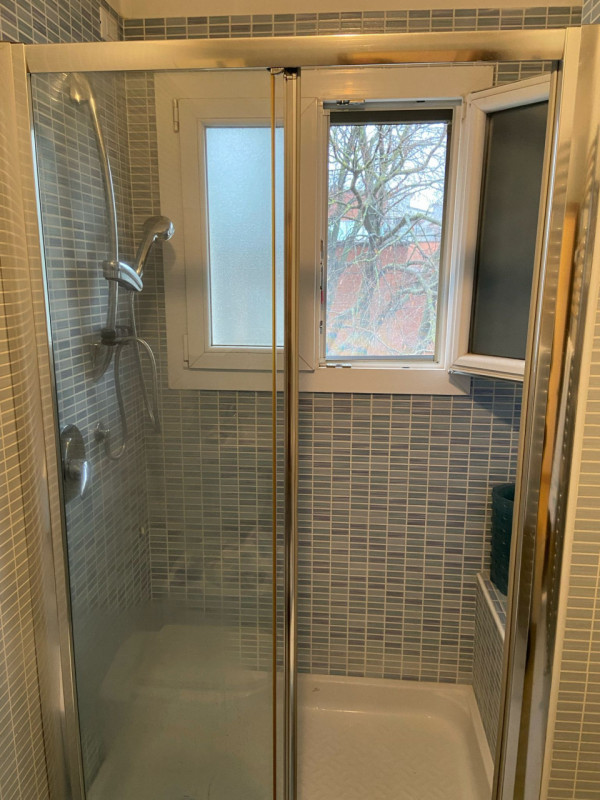 VENEZIA - STAZIONE: CLASSE ENERGETICA F - EPgl,nren  153,80 KWh/mq anno. 
Vicinissimo alla Stazio...