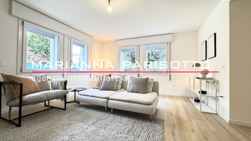 Ns. esclusiva: APPARTAMENTO APPENA RISTRUTTURATO CON GIARDINO E INGRESSO AUTONOMO SU 2 UNITÀ. 

I...