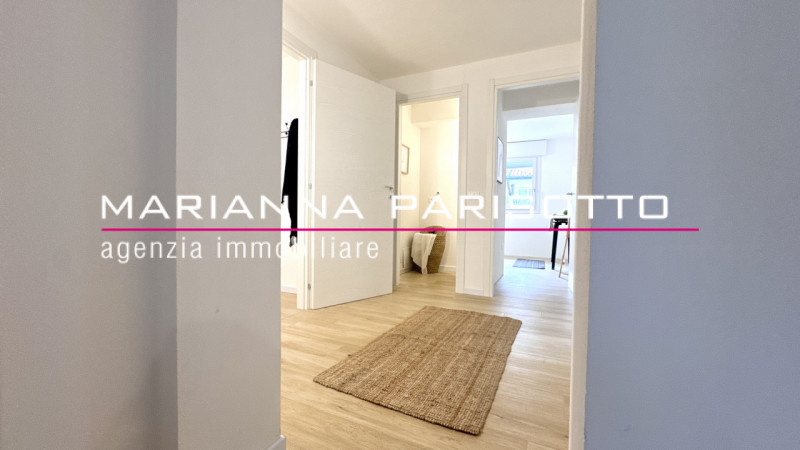 Ns. esclusiva: APPARTAMENTO APPENA RISTRUTTURATO CON GIARDINO E INGRESSO AUTONOMO SU 2 UNITÀ. 

I...