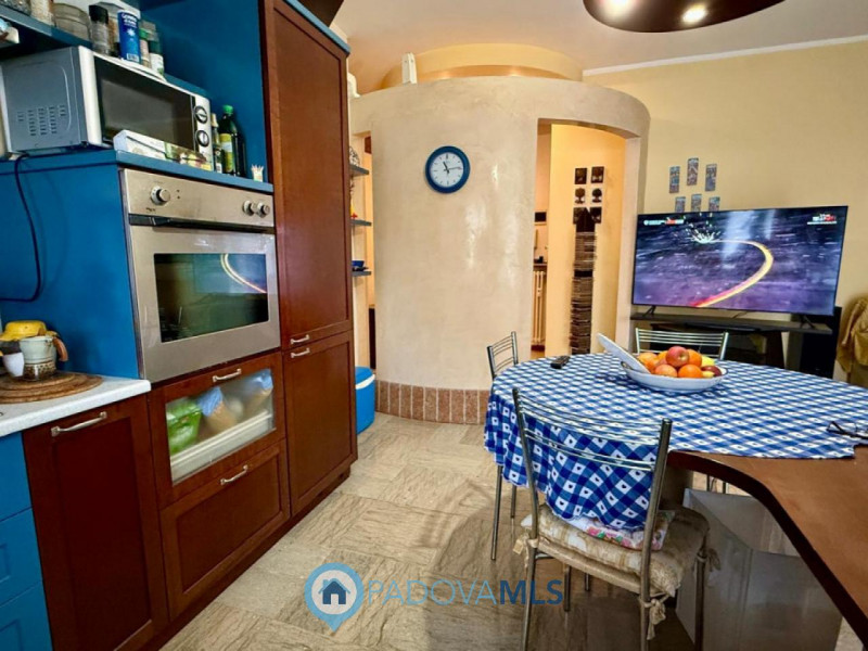 Immobile in esclusiva al Gruppo Padova MLS
ARCELLA SAN CARLO 
APPARTAMENTO CHE PUO' ESSERE ABITAT...