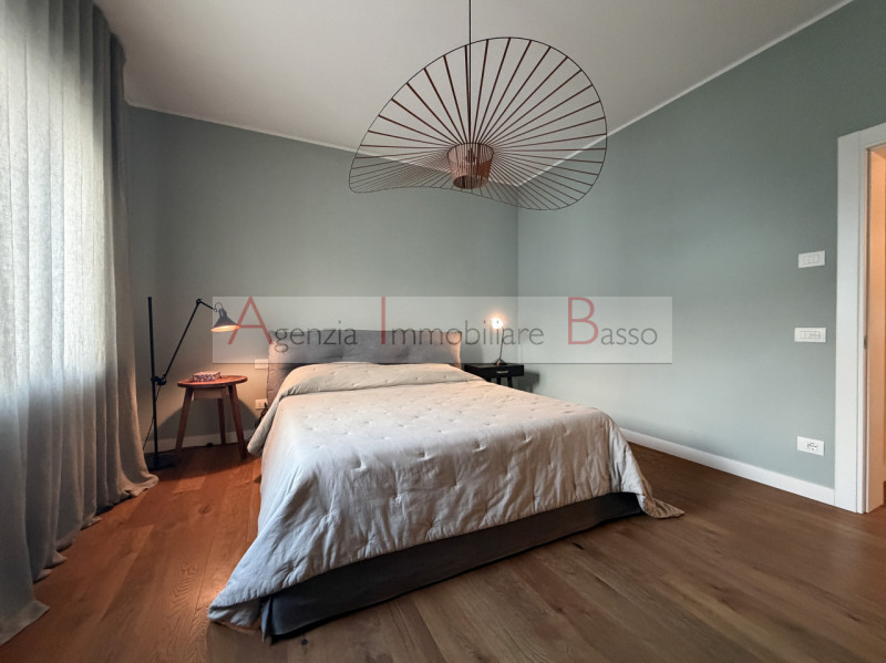 PADOVA – MADONNA PELLEGRINA
Una casa che non ti aspetteresti mai.
All’esterno conserva il caratte...