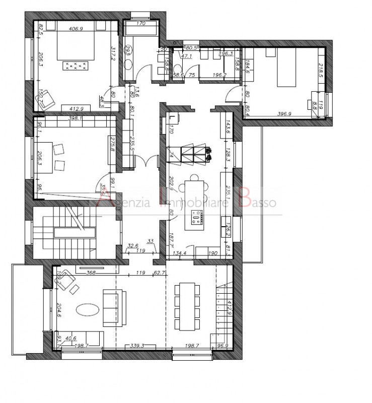 PADOVA – MADONNA PELLEGRINA
Una casa che non ti aspetteresti mai.
All’esterno conserva il caratte...