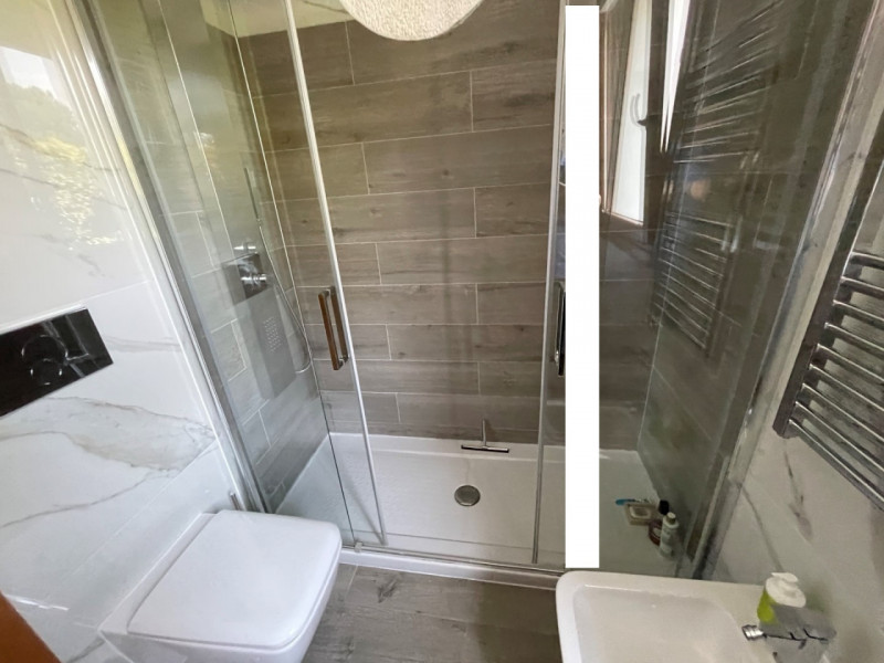 BICAMERE ARREDATO CON GIARDINO ESCLUSIVO DI CIRCA MQ. 200 E GARAGE DOPPIO. EURO 240.000. CODICE 4...