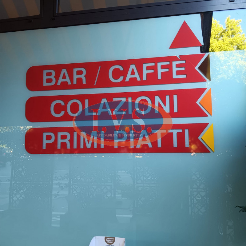 VENDESI ATTIVITA' DI BAR ZONA STADIO - VICENZA VICENZA (VI):
In zona di grande visibilità VENDESI...