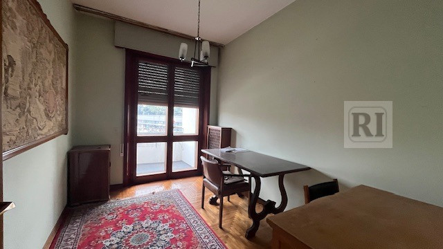 Proponiamo in vendita, nel cuore di Limena, un luminoso e spazioso appartamento di ben 120 mq sit...