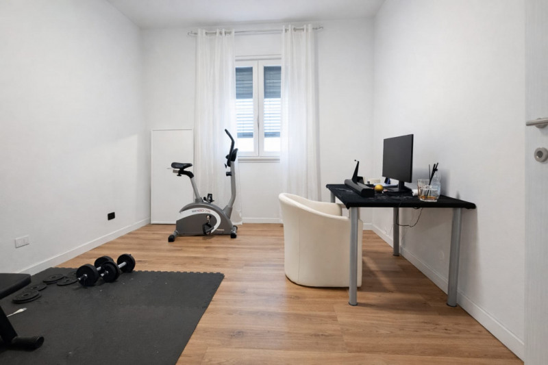 Si propone introvabile soluzione totalmente indipendente e disposta in unico livello al piano ter...