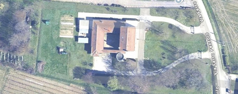 Abano, Monterosso. Bifamiliare, con vista colli, del 2000, in vendita a Euro 375.000, con stupend...