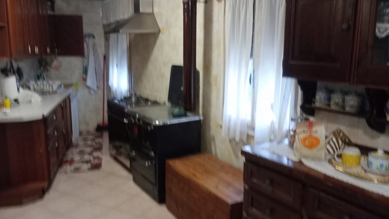 Proponiamo in vendita una splendida porzione di bifamiliare situata nel cuore della tranquilla lo...