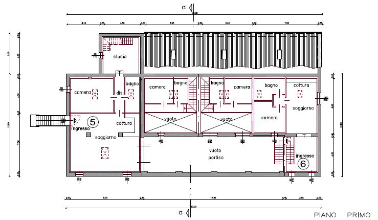 Scopri il Complesso Rustico San Daniele, un affascinante immobile situato nel cuore di Abano Term...