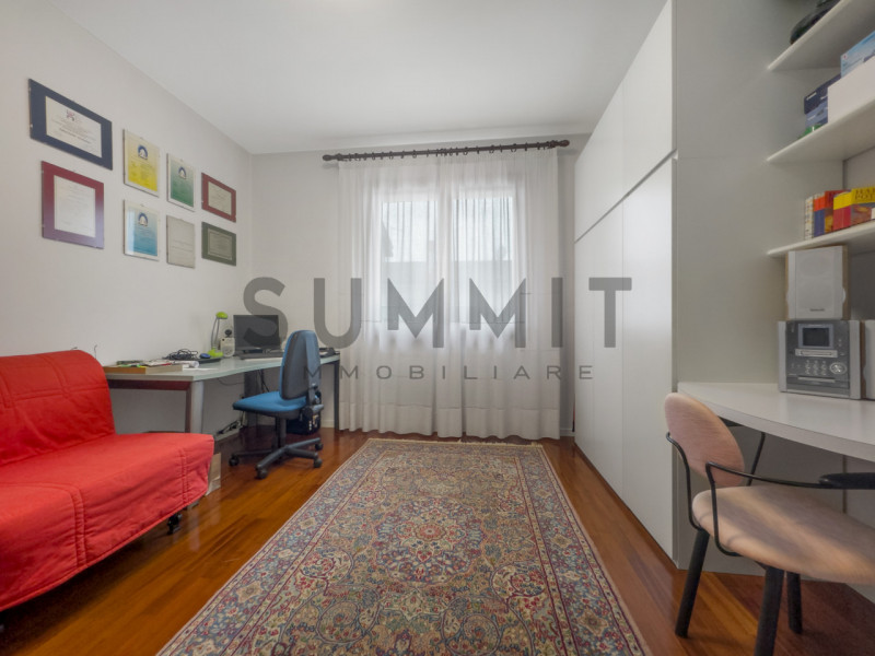 SCHIO - Magrè: in splendida zona residenziale, BIFAMILIARE costruita ex novo nel 1990 di ampie me...