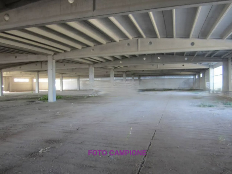 RIF: 132NM - MESTRINO (PD) - PER INFO 340 335 8378 - 0444/310220

Propongo in vendita un capannon...