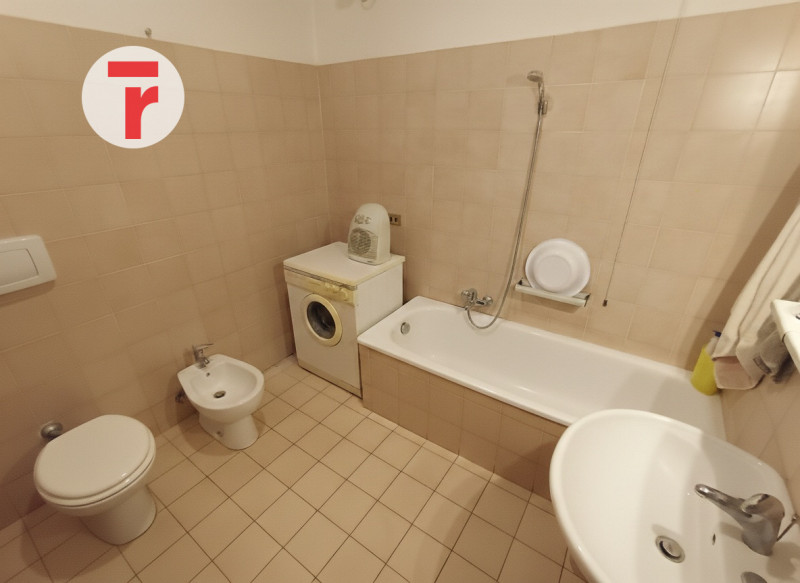 L'immobile si trova in zona San Gregorio, una delle parrocchie a nord di Padova. 
L’area è ben se...