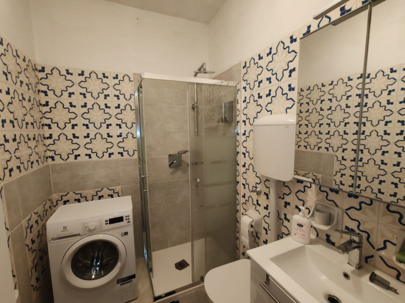 Proponiamo in affitto appartamento completamente arredato, ideale per chi cerca una soluzione pro...