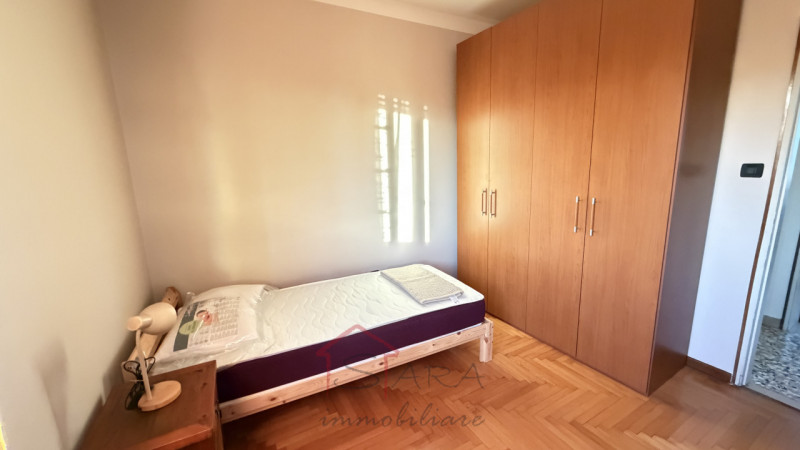 Scopri il tuo nuovo rifugio nel cuore di Padova, nella tranquilla zona di Forcellini! Ti proponia...