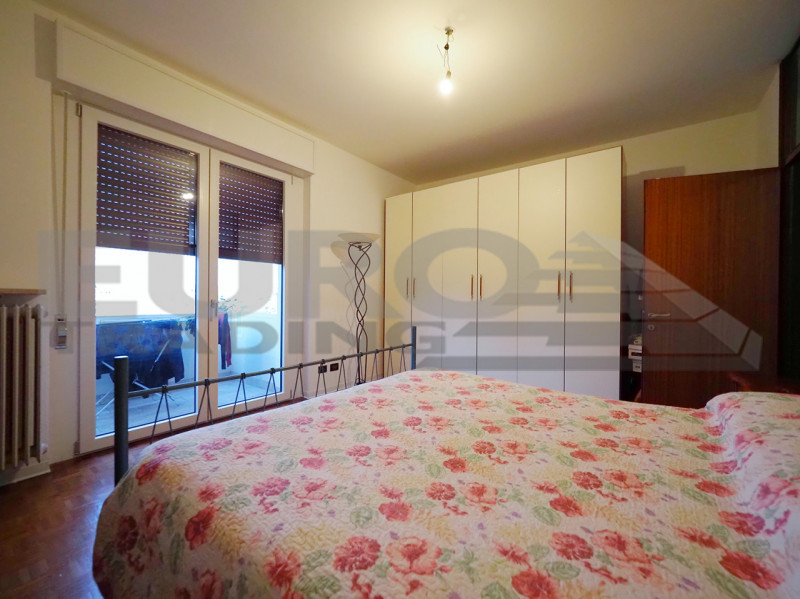 PREGANZIOL – SAN TROVASO

Ampio appartamento con 3 camere, 4 terrazze e garage

In una tranquilla...