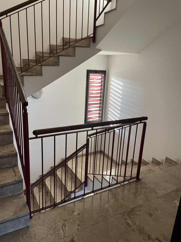 Nel cuore autentico di Vicenza, nella rinomata cornice del Centro Storico, proponiamo in locazion...