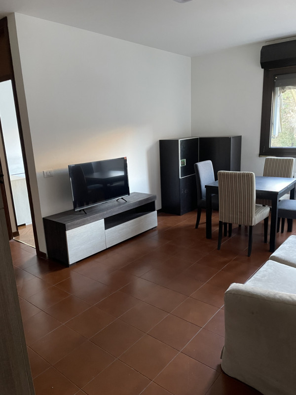 Nel cuore autentico di Vicenza, nella rinomata cornice del Centro Storico, proponiamo in locazion...