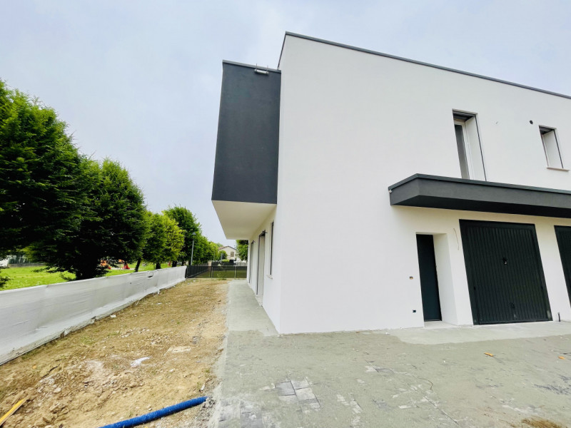 CURTAROLO rif. P320: in contesto residenziale comodo ai principali servizi, Casa su Misura ha il ...