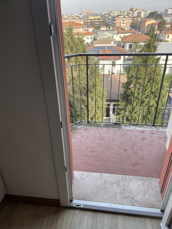 SAN CARLO LOCAZIONE PER TRE STUDENTI, via Ansuino da Forlì, tutti i sevizi comodissimi a casa, ul...