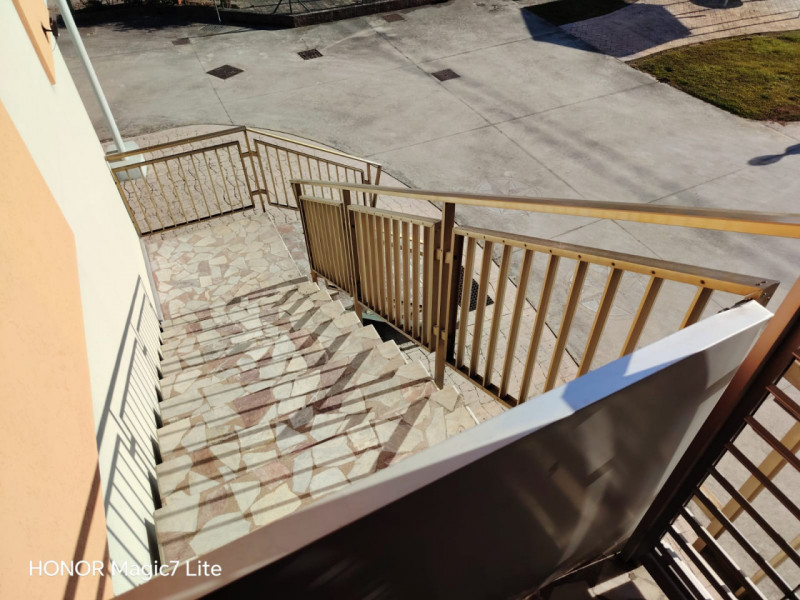 (Per INFO 3316190143) Scopri questa splendida casa singola terratetto situata nel cuore di Castel...