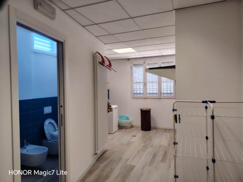 (Per INFO 3316190143) Scopri questa splendida casa singola terratetto, situata nel cuore di Caste...