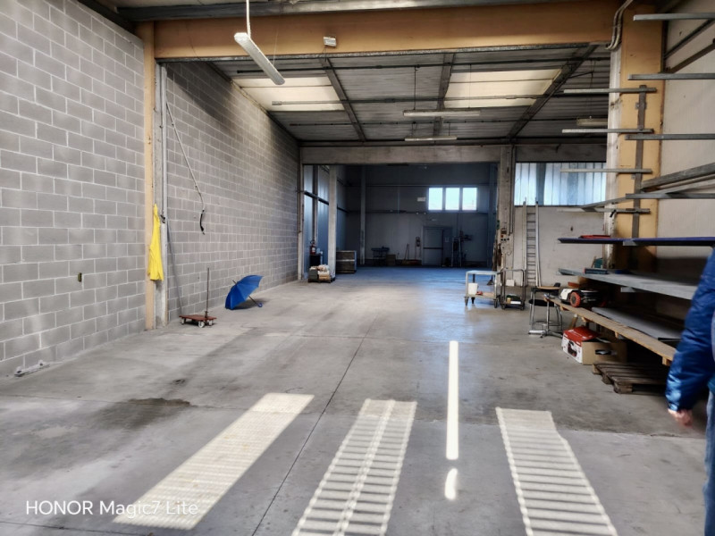 (Per INFO 3316190143) Scopri questa splendida casa singola terratetto, situata nel cuore di Caste...