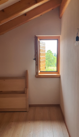 Rif. A.A.88-241

Vendita all'asta - terreno boschivo con annesso rustico in data 10 marzo 2026

D...