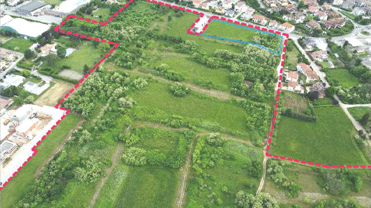 ZUGLIANO (VI) VIA LAVARONE - Piena proprietà di area fabbricabile sita nel Comune di Zugliano e n...