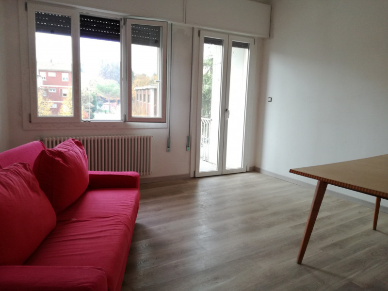 Forcellini Appartamento piano alto ingresso soggiorno cucina due camere due bagni poggiolo garage...