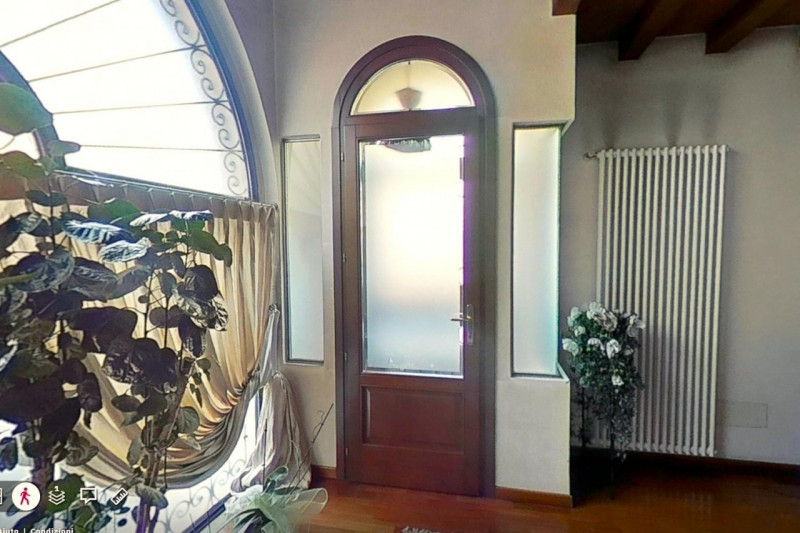 Quest’immobile viene venduto tramite asta online.

Alloggio con pertinenze sito ad Arzignano (VI)...