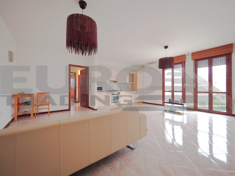 MOGLIANO VENETO – Via Selve
In uno splendido e curato contesto residenziale, proponiamo in vendit...