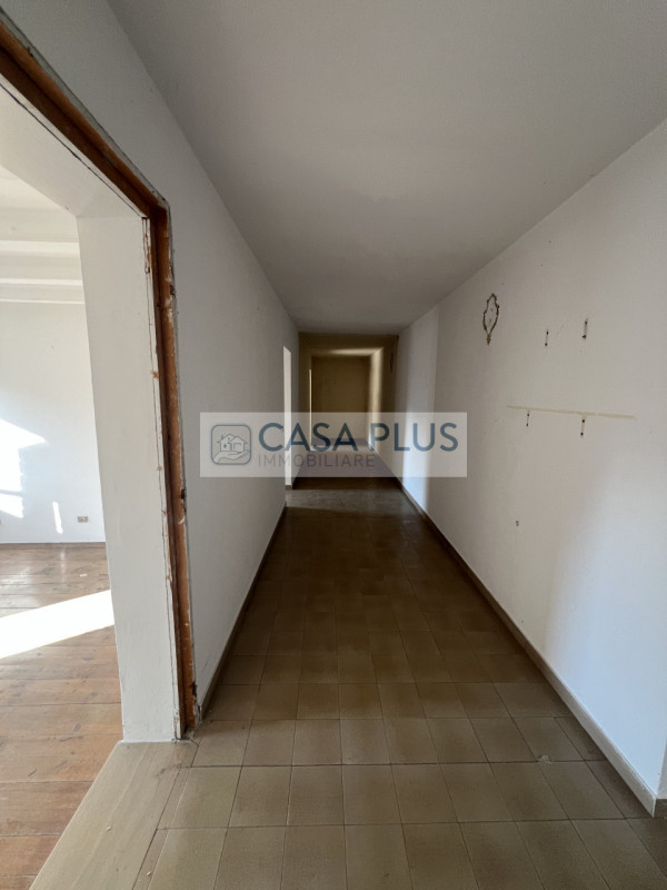 NOSTRA ESCLUSIVA - Nel cuore delle rinomate colline dell’Asolo DOC, tra i suggestivi borghi di Mo...