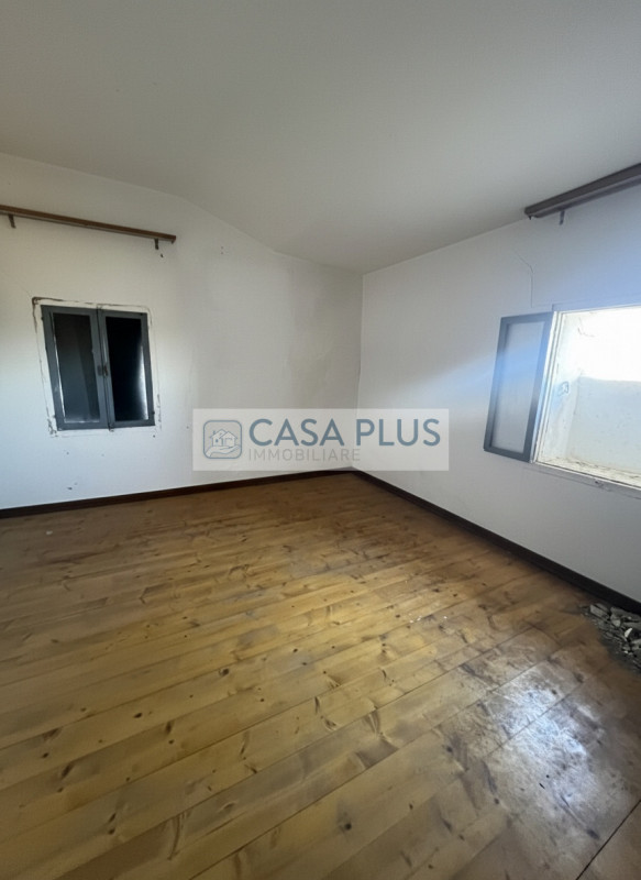 NOSTRA ESCLUSIVA - Nel cuore delle rinomate colline dell’Asolo DOC, tra i suggestivi borghi di Mo...