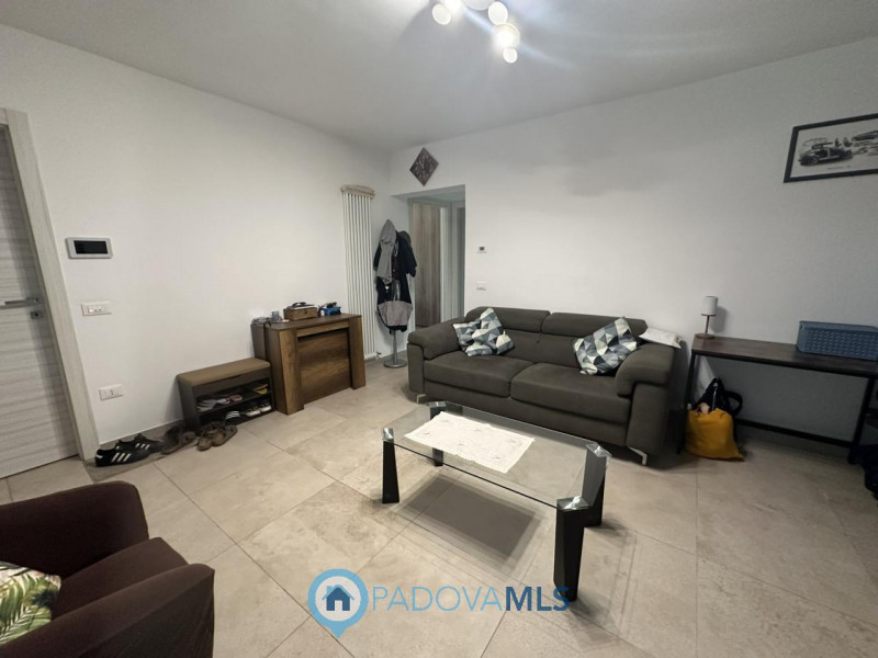 APPARTAMENTO IN BIFAMILIARE IN VENDITA ZONA SAN PAOLO- PADOVA

Immobile in esclusiva al Gruppo Pa...