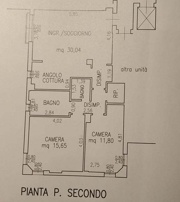 (Per Info Mara - 3481536890) A Treviso, a pochi passi dalle mura, in zona ben servita proponiamo ...