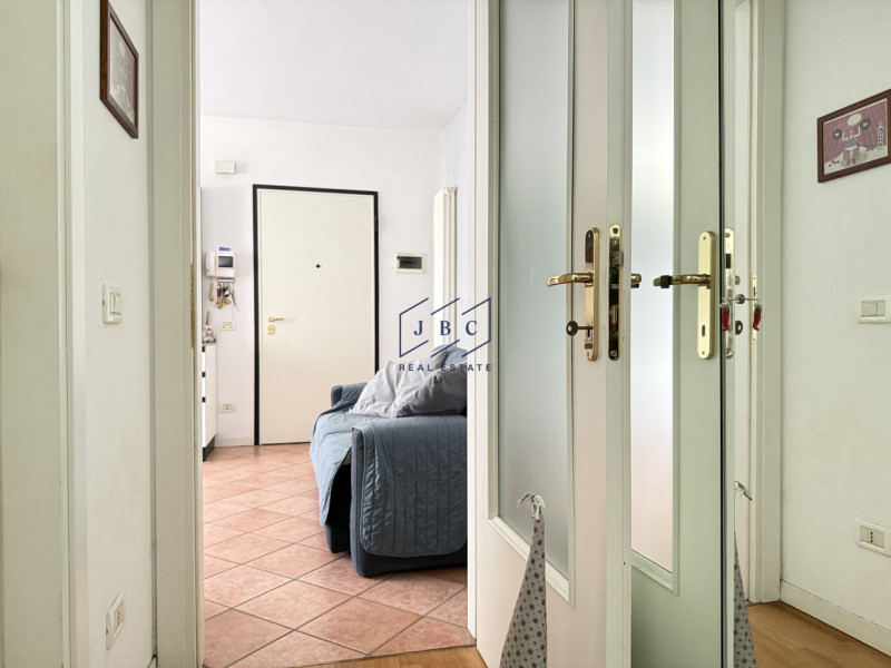 ODERZO - (TV)
Siamo lieti di proporvi in vendita ad Oderzo, a pochi minuti dal centro in zona res...