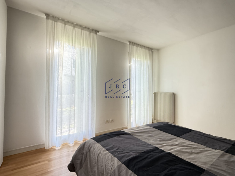 ODERZO - (TV)
Siamo lieti di proporvi in vendita ad Oderzo, a pochi minuti dal centro in zona res...