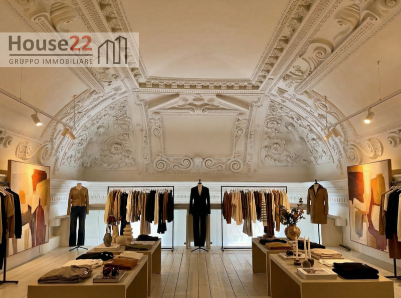 CORSO ANDREA PALLADIO - VICENZA. In pieno centro storico di Vicenza in bellissimo e curato palazz...