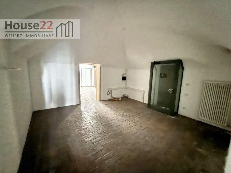 CORSO ANDREA PALLADIO - VICENZA. In pieno centro storico di Vicenza in bellissimo e curato palazz...