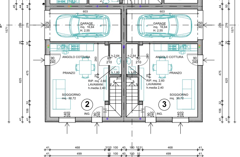 COMPOSIZIONE:
L'abitazione è costituita al piano terra da luminosa zona giorno di circa 30 mq e b...