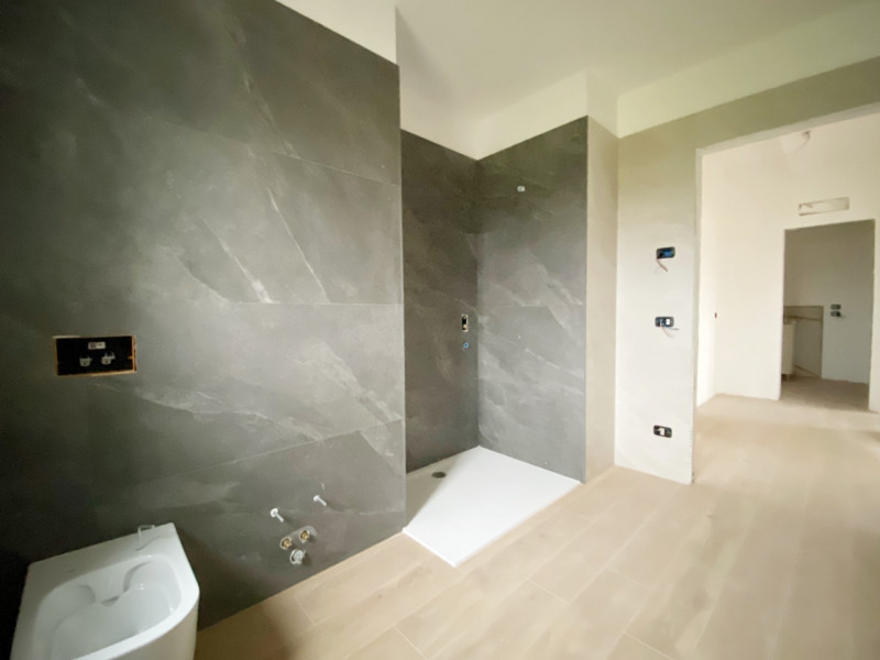 (Per INFO Mara 3481536890) A Ormelle, in zona comoda ai servizi, proponiamo questo ampio e lumino...