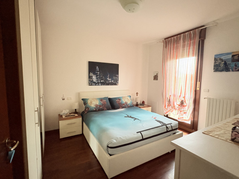 In zona residenziale ad Abano Terme, comoda alla viabilità principale e a tutti i servizi di prim...