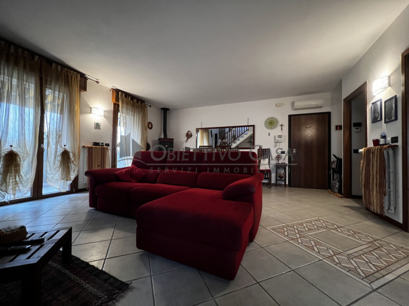 Rif. A395 - Situato al secondo piano di una palazzina completamente riqualificata nel 2023 grazie...