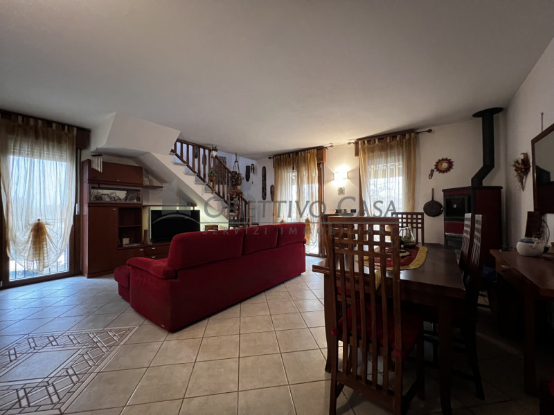 Rif. A395 - Situato al secondo piano di una palazzina completamente riqualificata nel 2023 grazie...