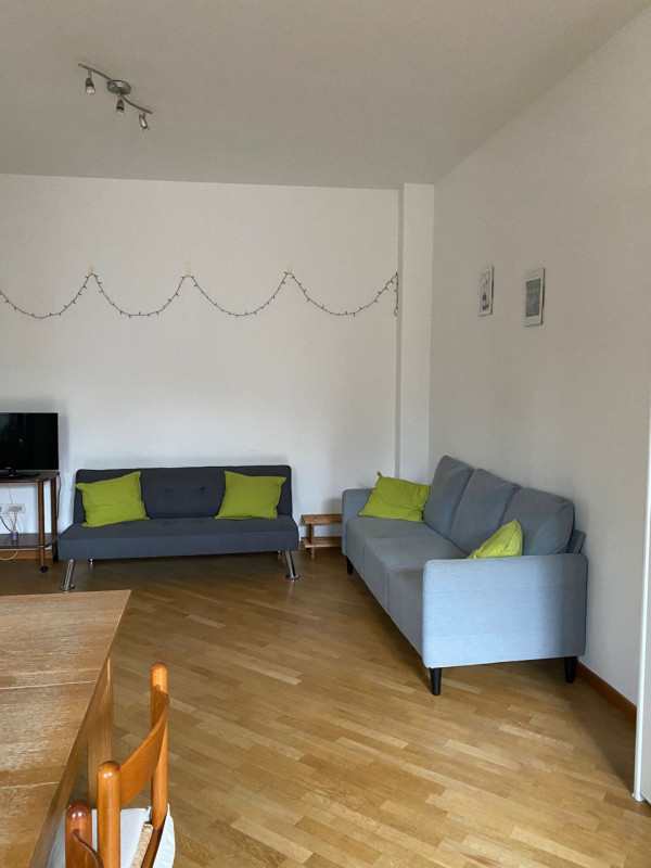 Piazze- Stefania Pilotto Immobiliare propone in affitto stanza con due posti letto in appartament...