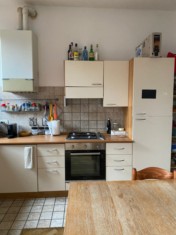 Piazze- Stefania Pilotto Immobiliare propone in affitto stanza con due posti letto in appartament...