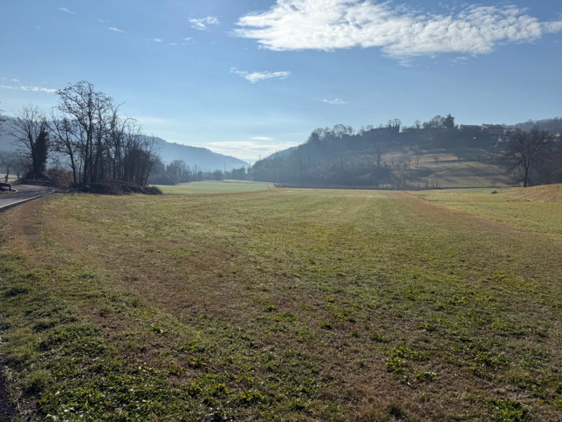 TERRENO AGRICOLO DI CIRCA MQ. 21.000 A SOVIZZO COLLE EX GAMBUGLIANO. EURO 100.000. CODICE 4595. P...