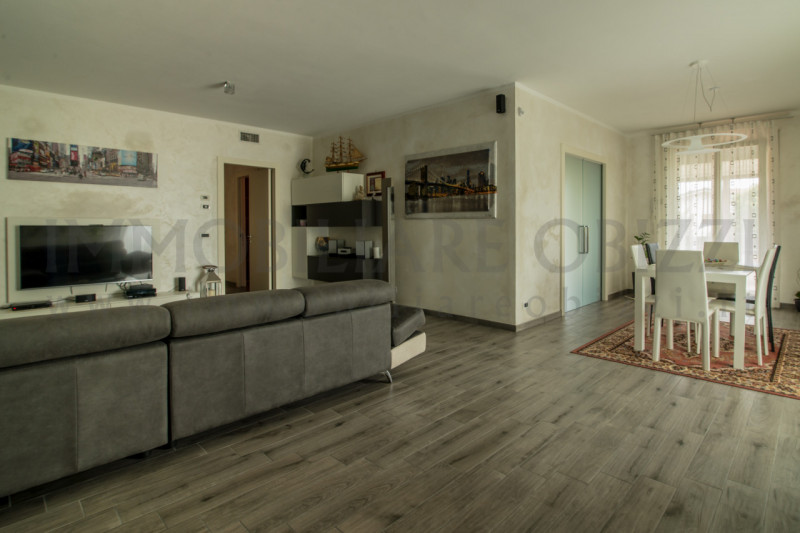 ALBIGNASEGO zona Ferri: vendesi appartamento al primo piano con ASCENSORE di recente costruzione ...