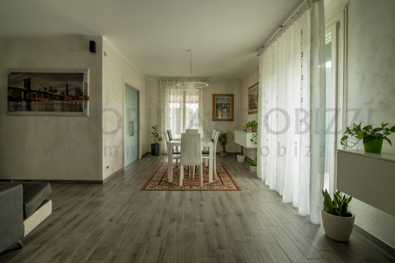 ALBIGNASEGO zona Ferri: vendesi appartamento al primo piano con ASCENSORE di recente costruzione ...