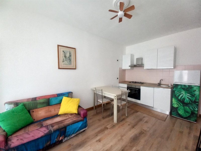 VICENZA-ZONA CATTANE: IN LOCAZIONE MINI APPARTAMENTO ARREDATO CON AUTORIMESSA. CODICE 4589 EURO 5...